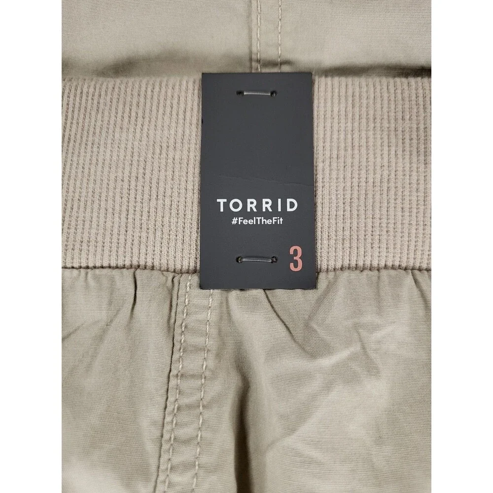 Torrid Plus Size 22/24 Beige Poplin Cargo Midi Skirt Ruched Sides NWT - Picture 8 of 9